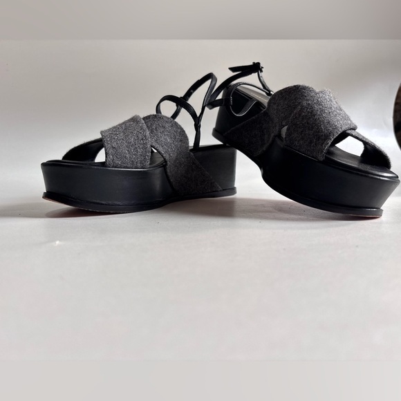 Osklen Black Wedge Platform Sandals - Picture 2 of 10